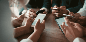 Erforschen Sie, wie monadische Tests unvoreingenommene Einblicke in Produktpräferenzen liefern und die Zukunft der Marktforschung gestalten.